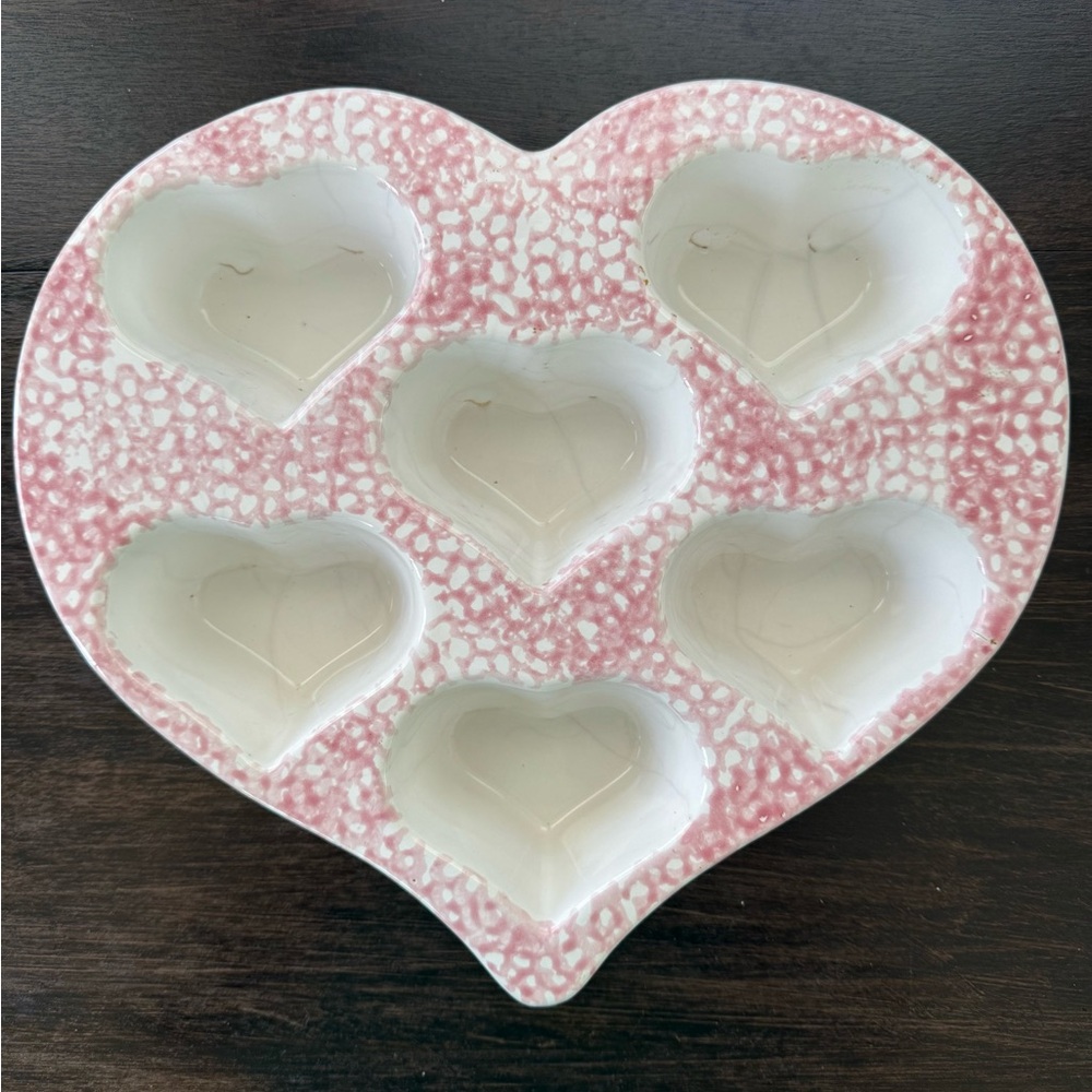 Heart-Shaped vintage sponge wear baker